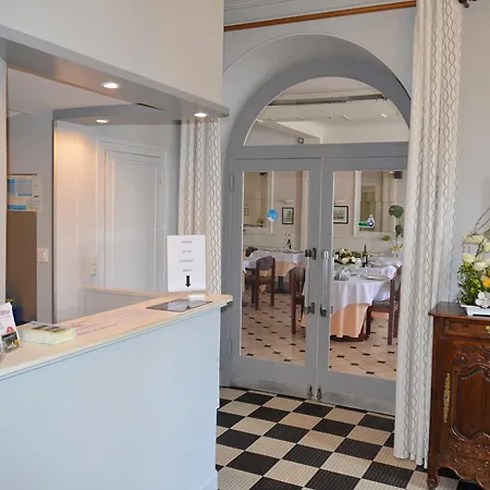 Et D'orfeuil Hotel