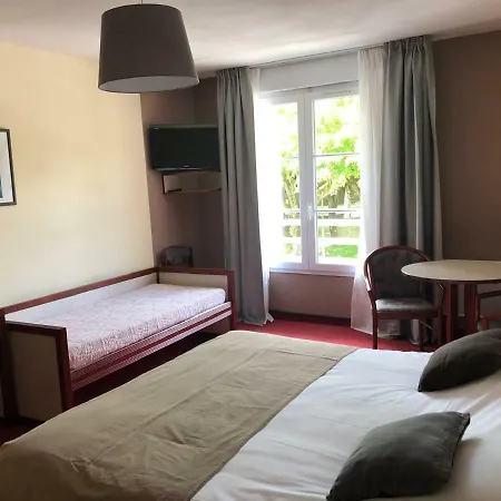 Ξενοδοχείο Et D'orfeuil 3*