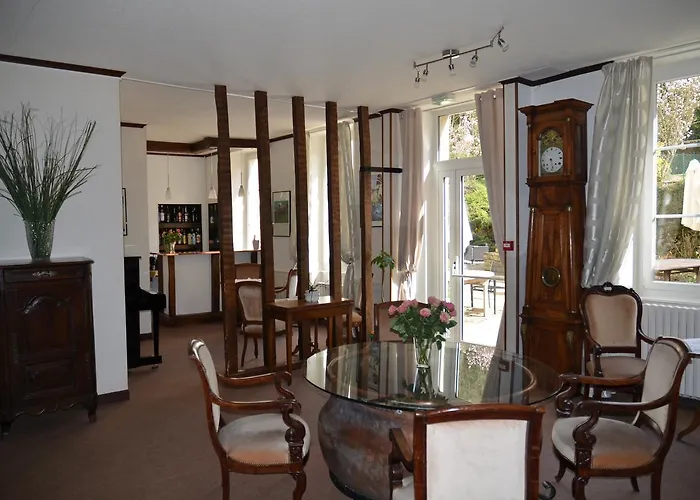 Hotell Et D'orfeuil Bourbonne-les-Bains